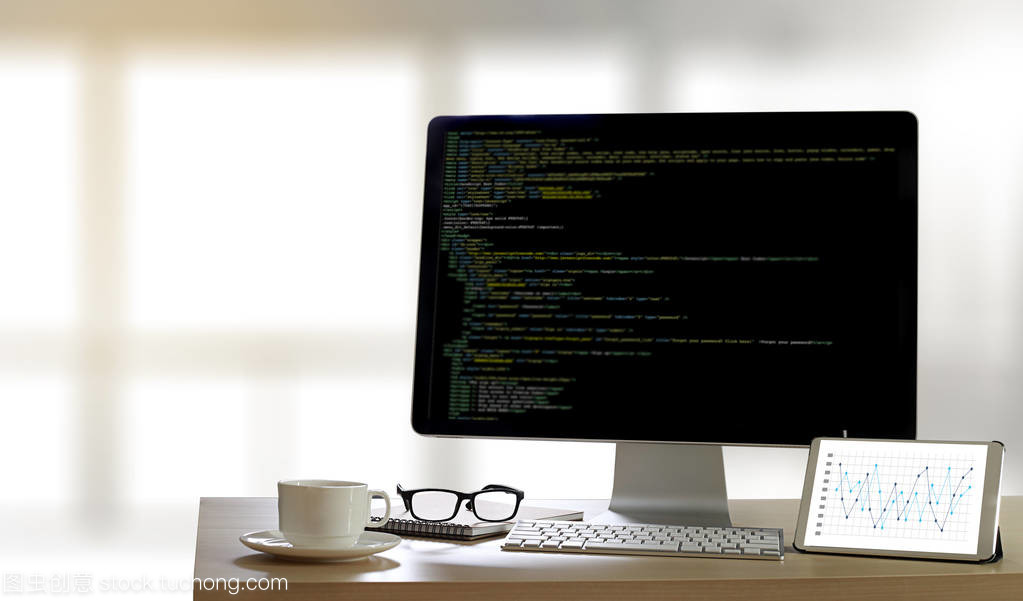 工作筆記本計算機移動應用軟件的開發人員團隊 計算機軟件開發及應用